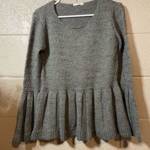 Easel grey sweater size small